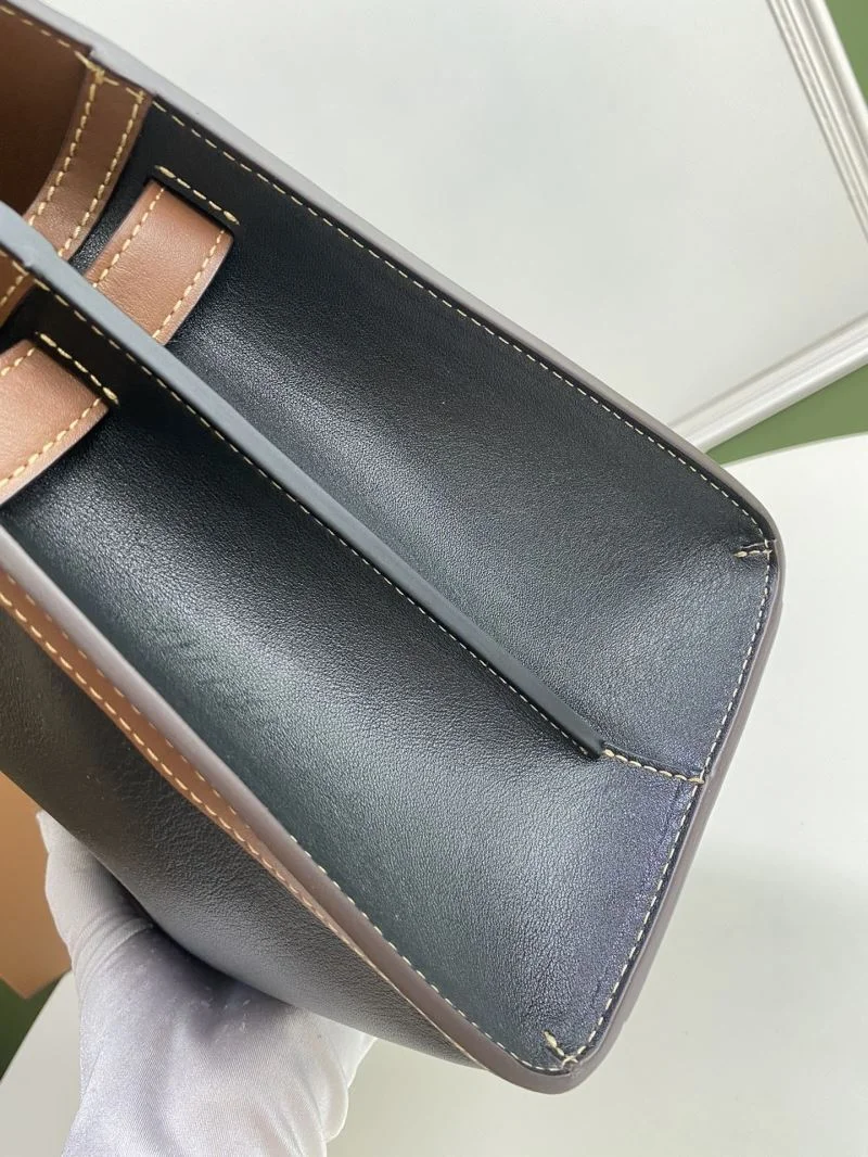 Burberry Top Handle Bags Lightweight 37850