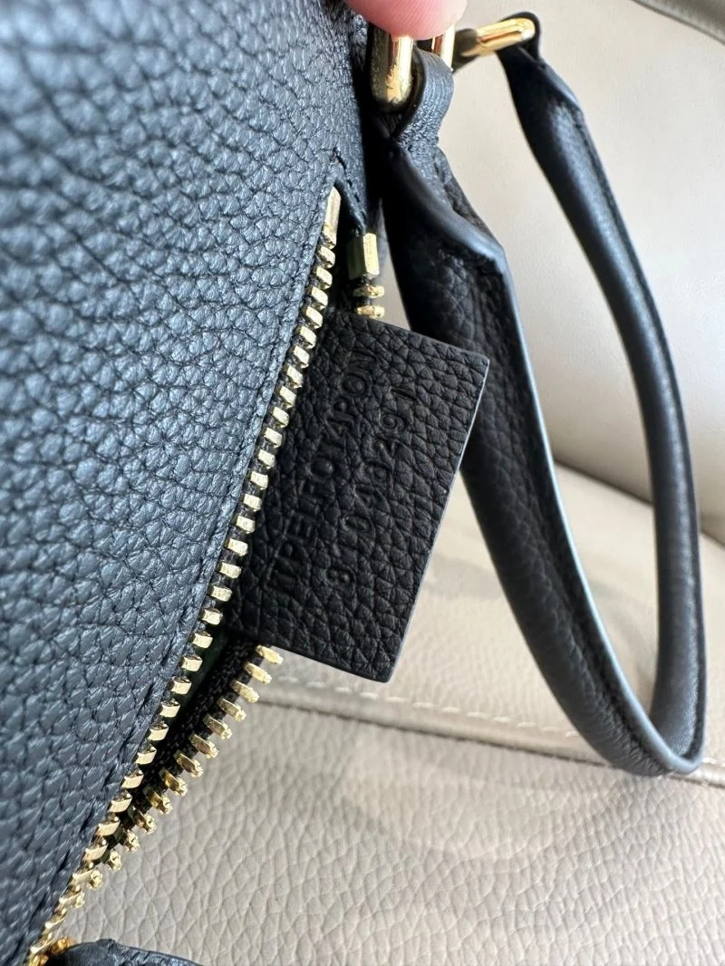 Burberry Top Handle Bags ComfortFit 37848