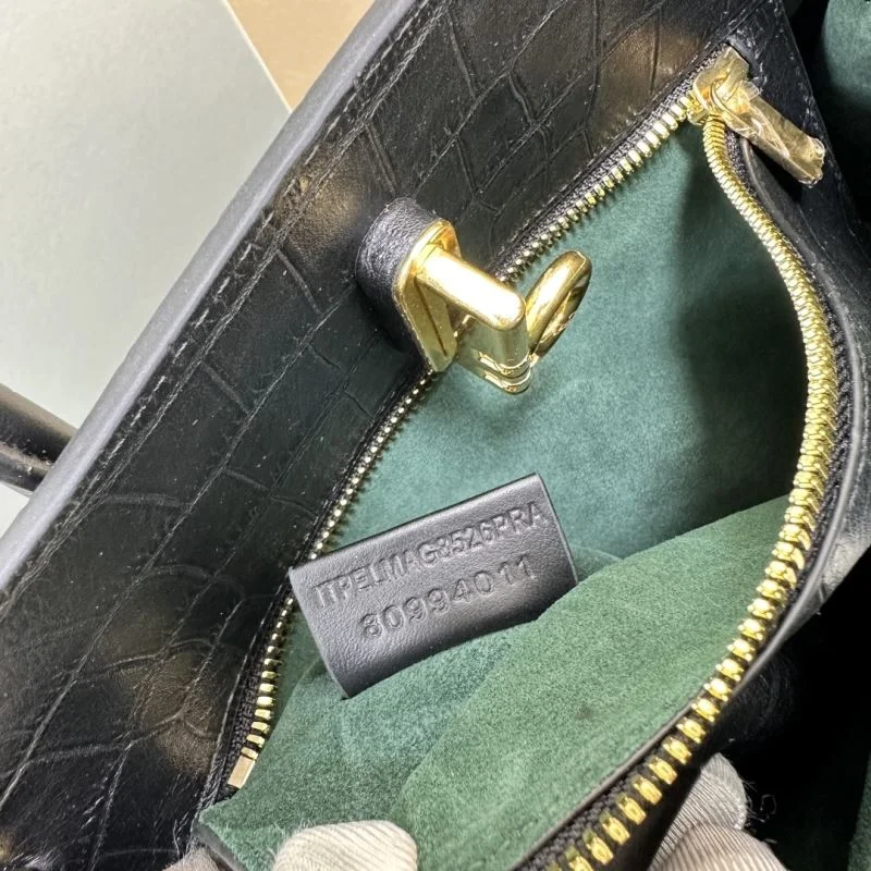 Burberry Top Handle Bags Fashionable 37856