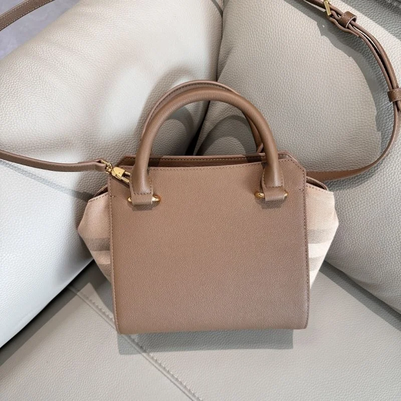 Burberry Top Handle Bags Bright 37865