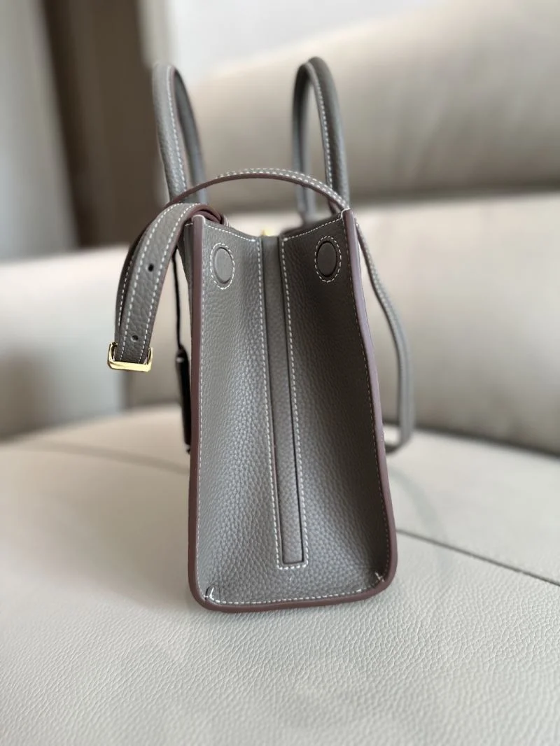 UrbanStyle Burberry Top Handle Bags 37845