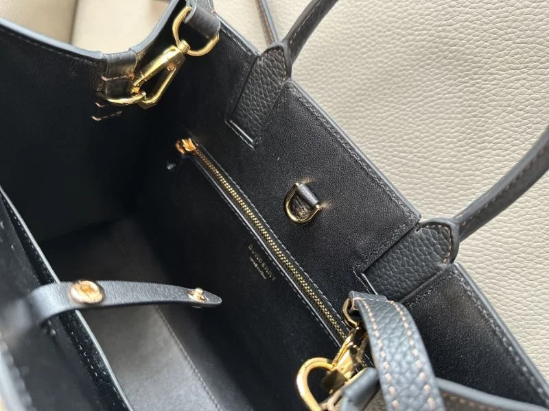 QuickDry Burberry Top Handle Bags 37844