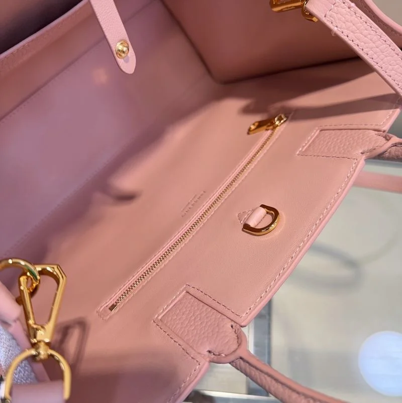 Burberry Top Handle Bags Minimalist 37843