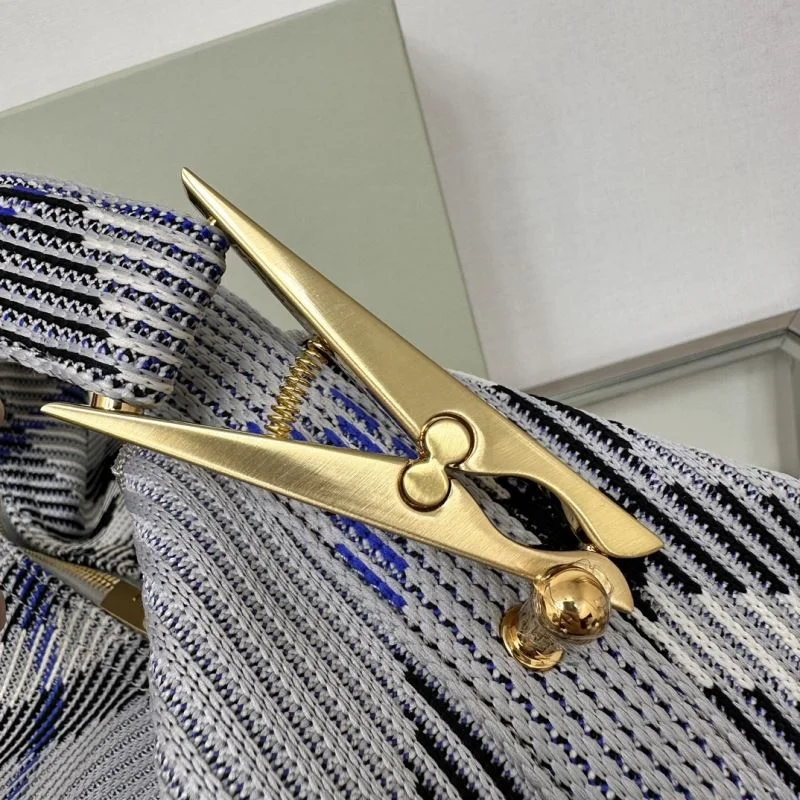 Burberry Top Handle Bags FlexibleFit 37835