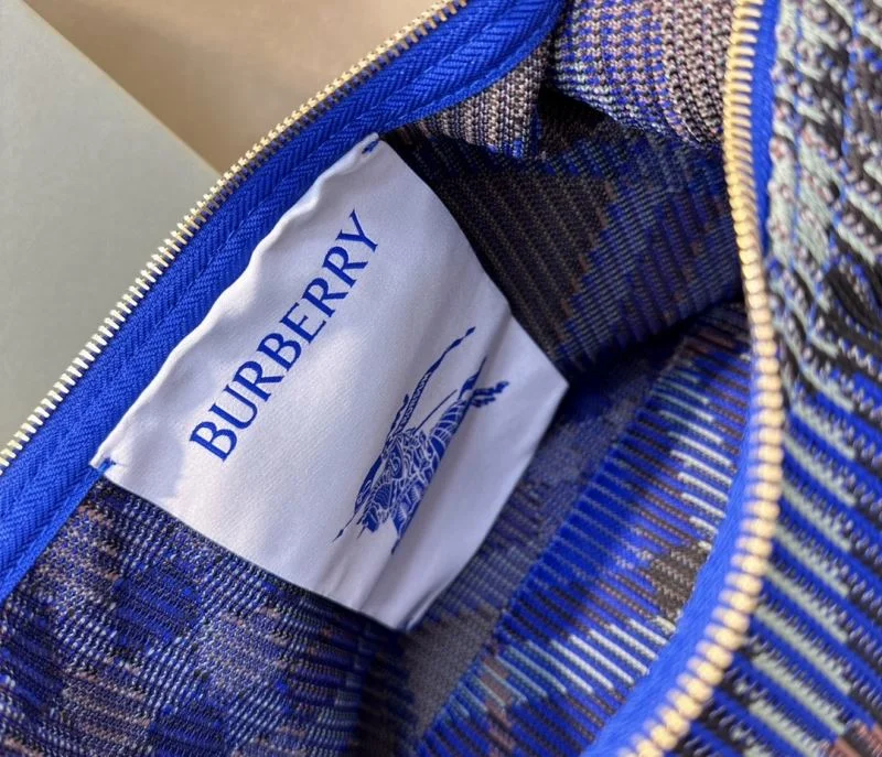 AllSeason Burberry Top Handle Bags 37833