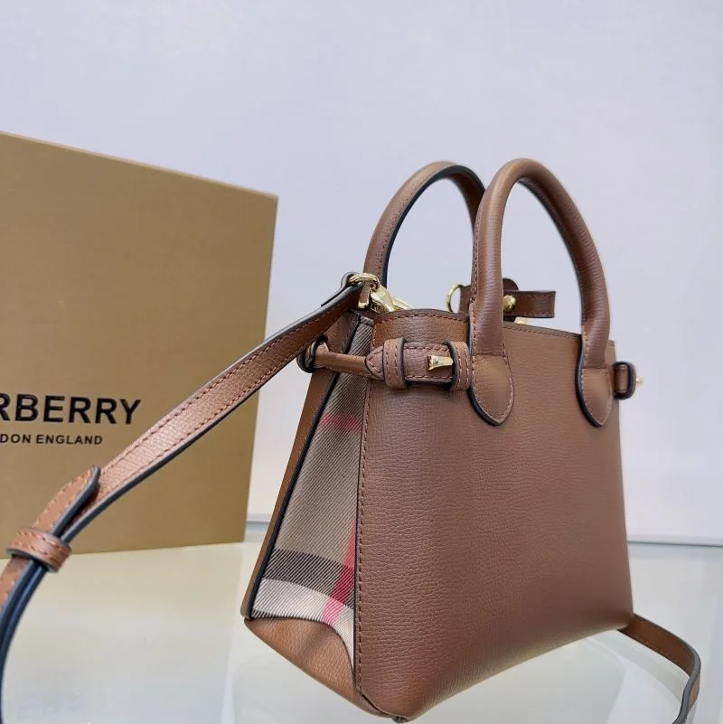 DailyWear Burberry Top Handle Bags 37815