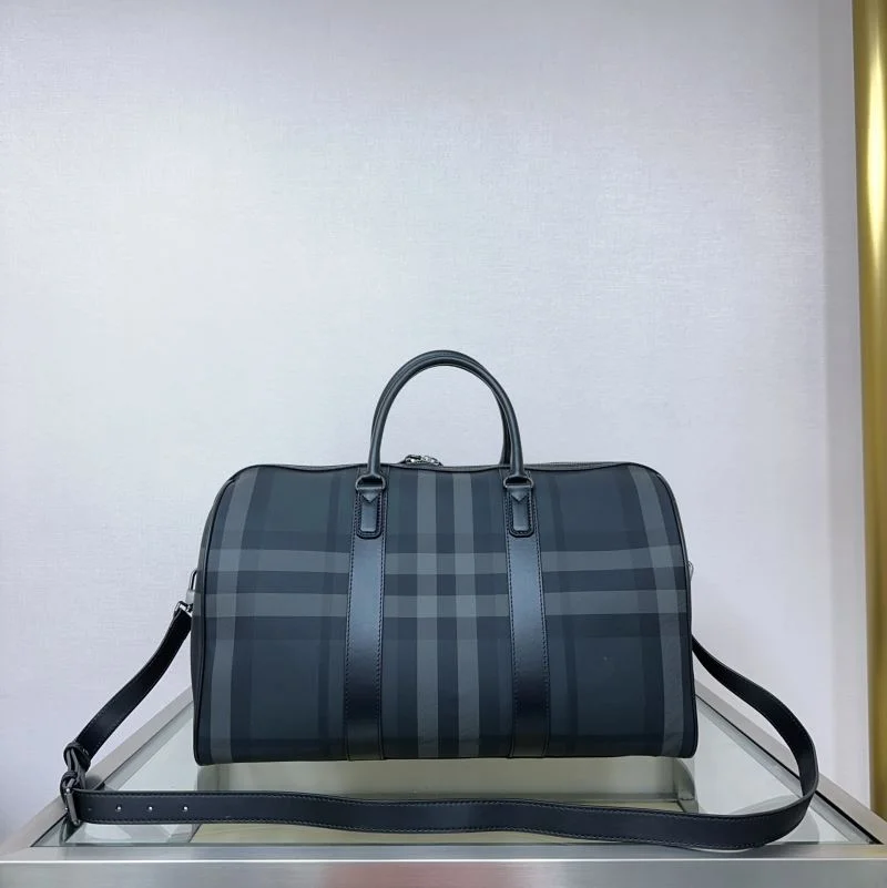 Neat Burberry Travel Bags 37804