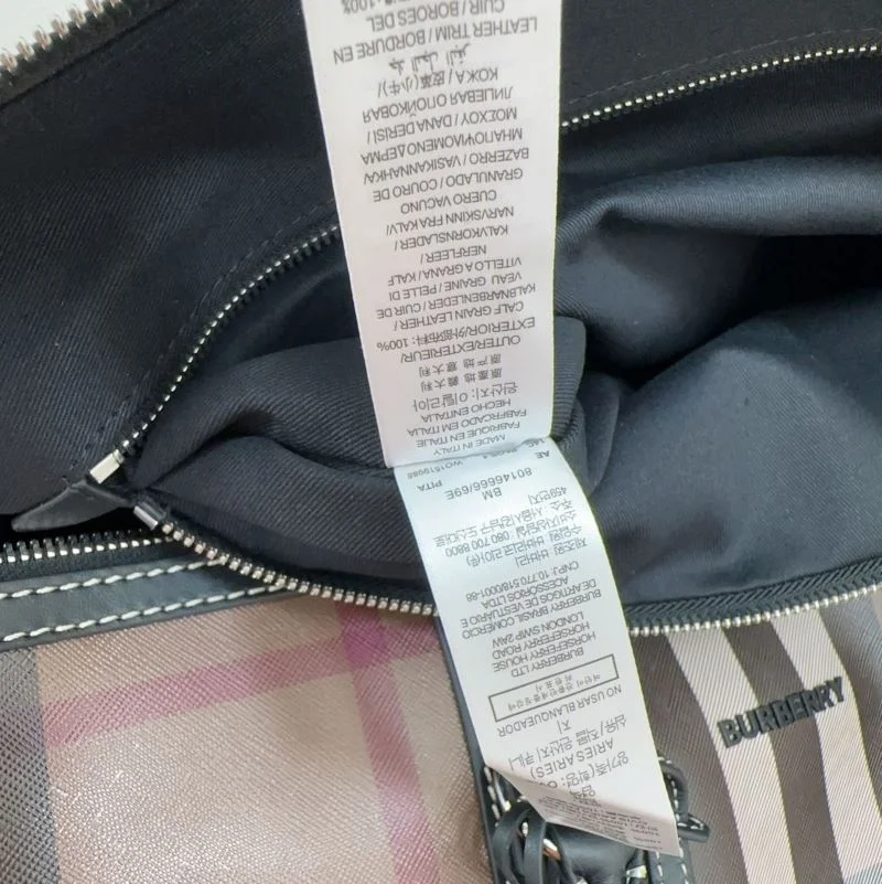 Sleek Burberry Travel Bags 37800