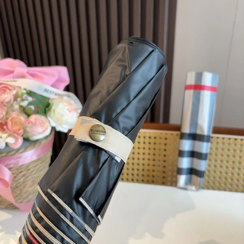 Seasonal Burberry Umbrella 276152