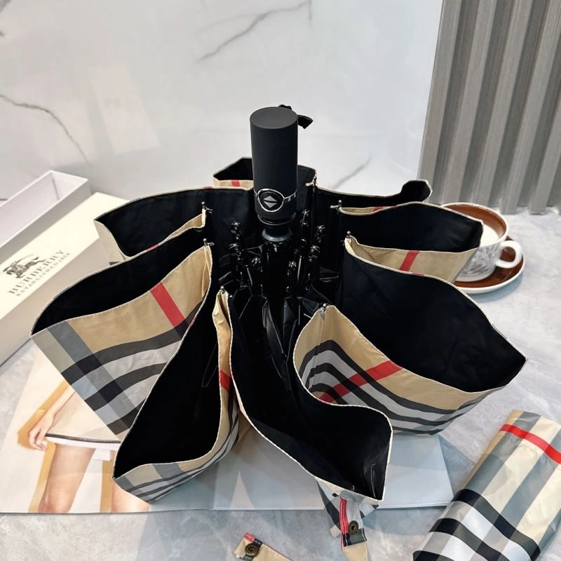 Seasonal Burberry Umbrella 276140