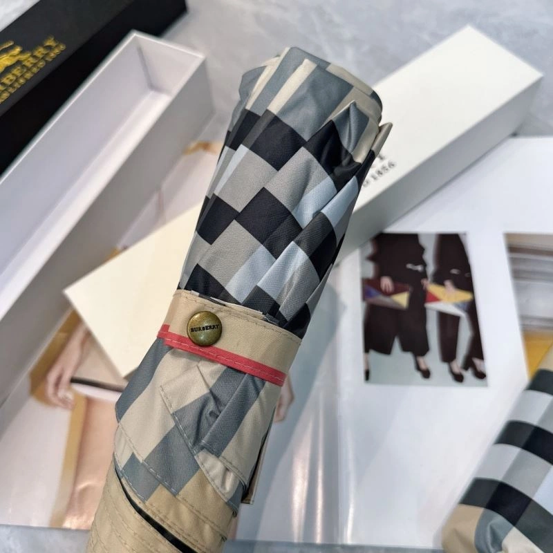 Seasonal Burberry Umbrella 276140