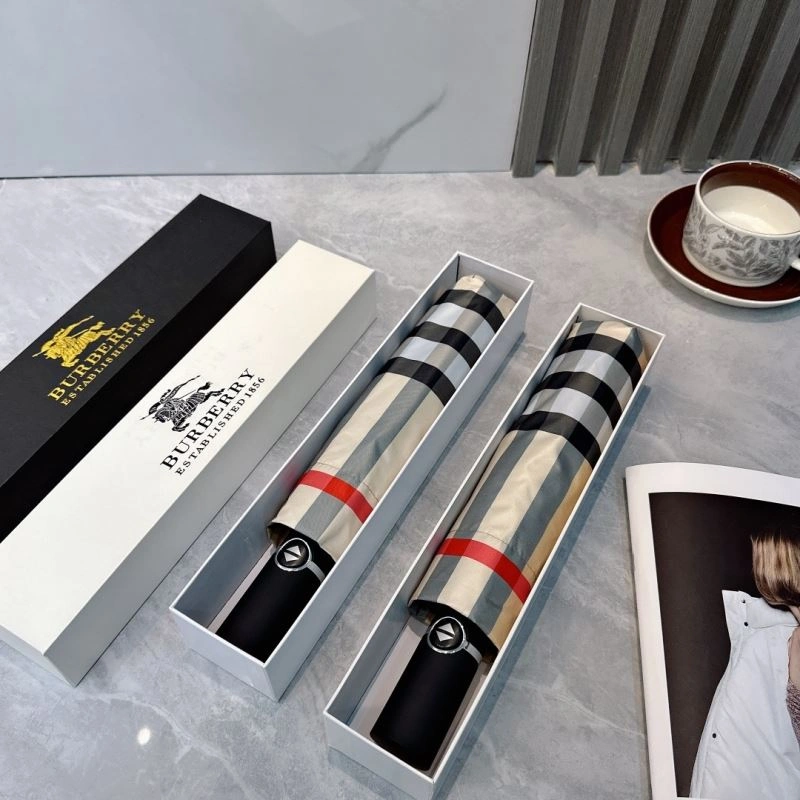 Seasonal Burberry Umbrella 276140