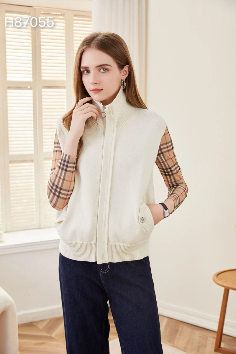 Versatile Burberry Vest 103306