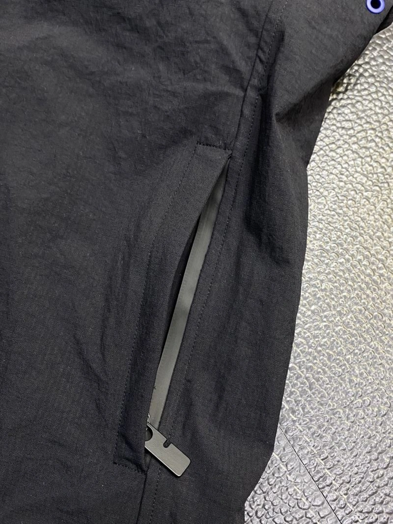 Burberry Vest Versatile 101319