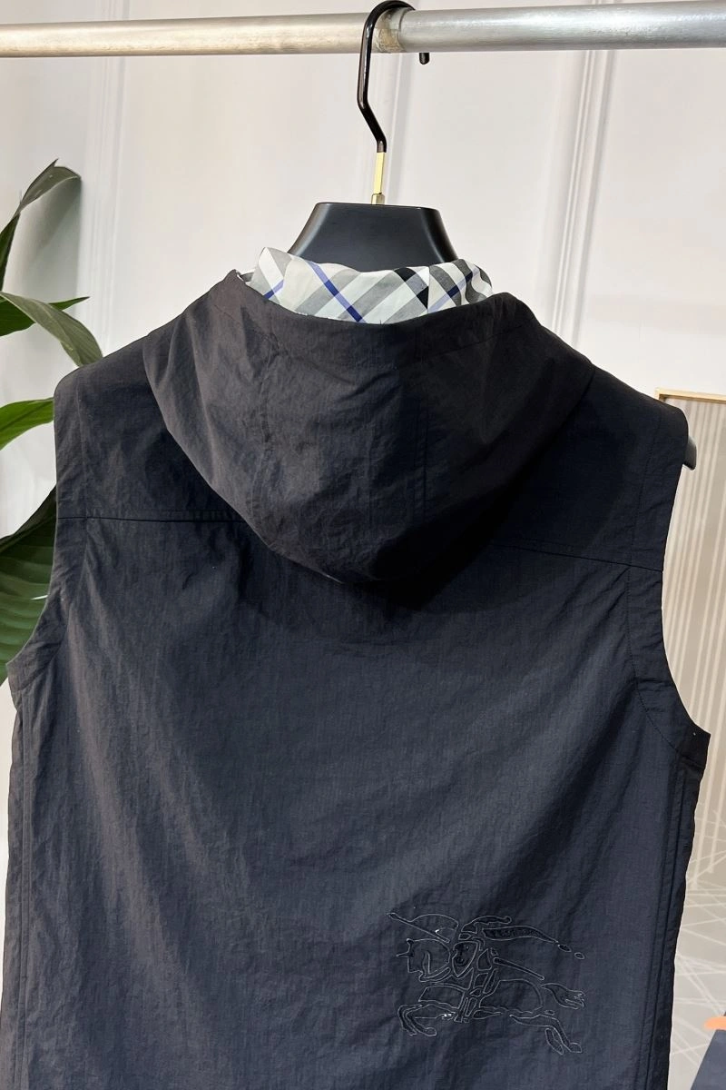Burberry Vest Bright 101317