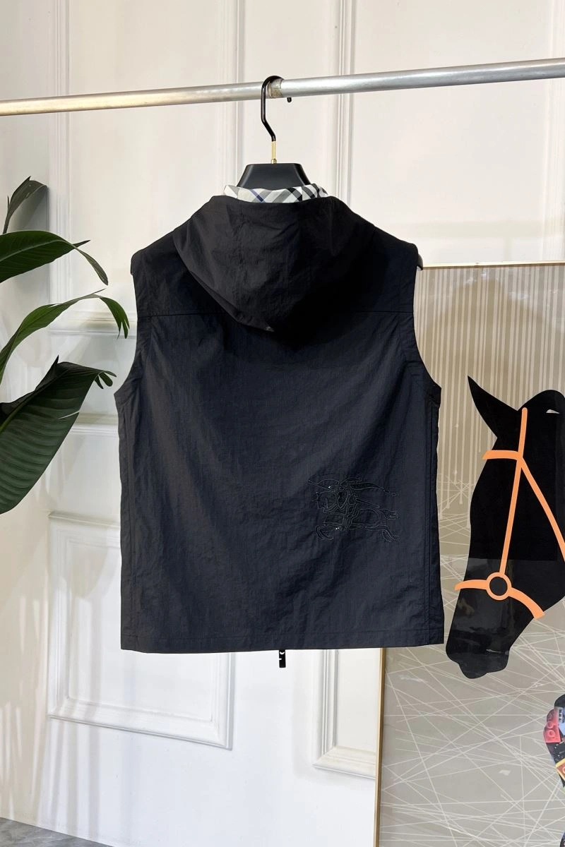 Burberry Vest Bright 101317