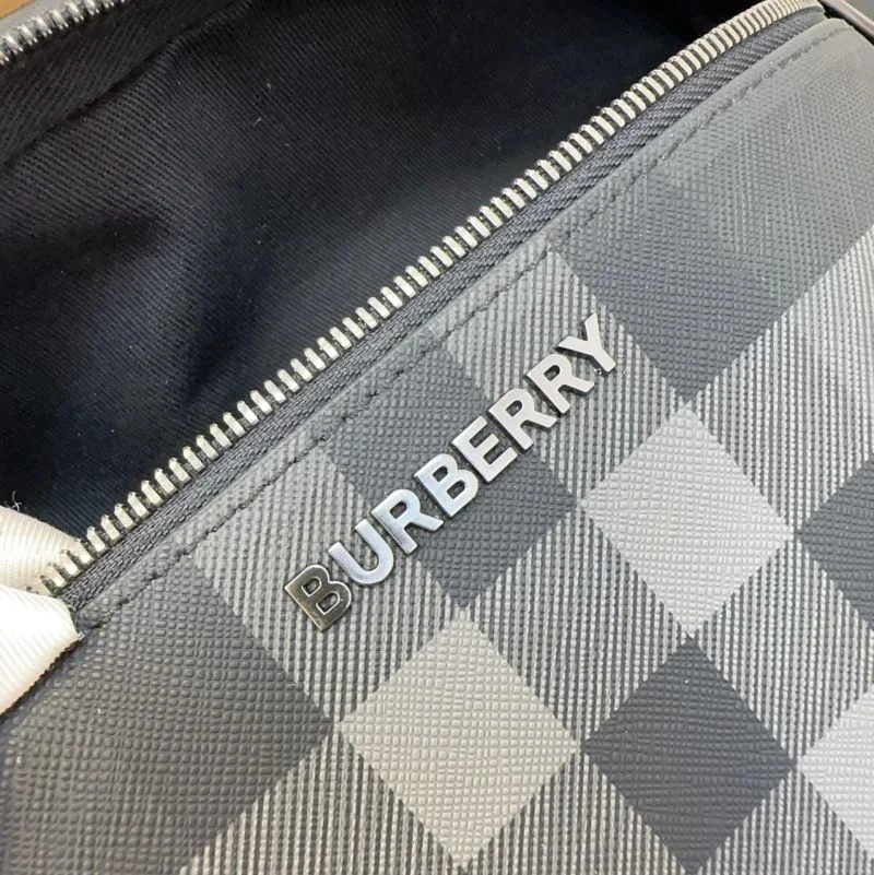 Stretchable Burberry Waist Chest Packs 37829