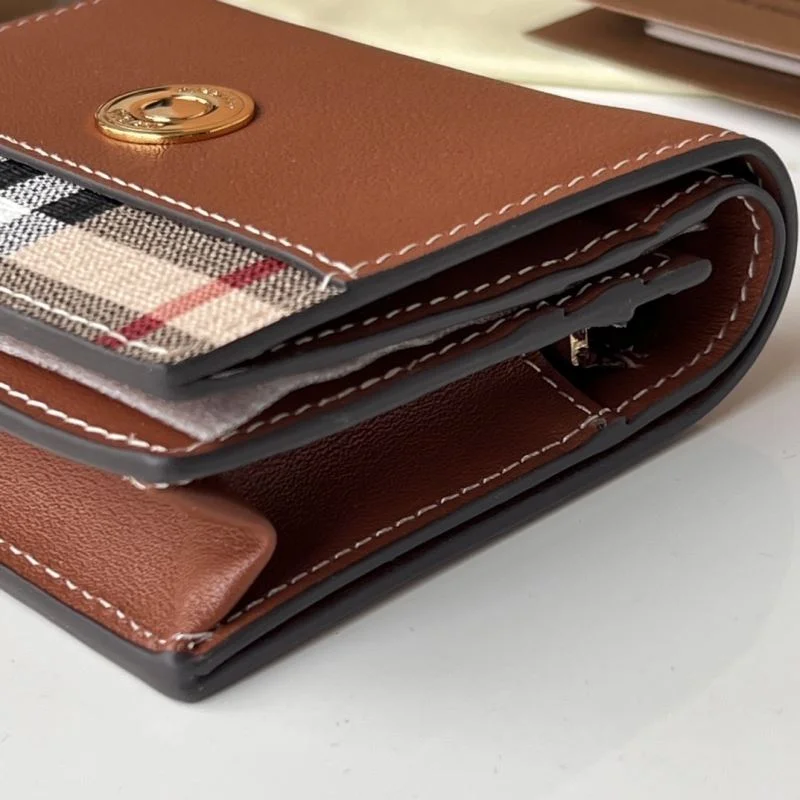 Functional Burberry Wallets Purse 51619