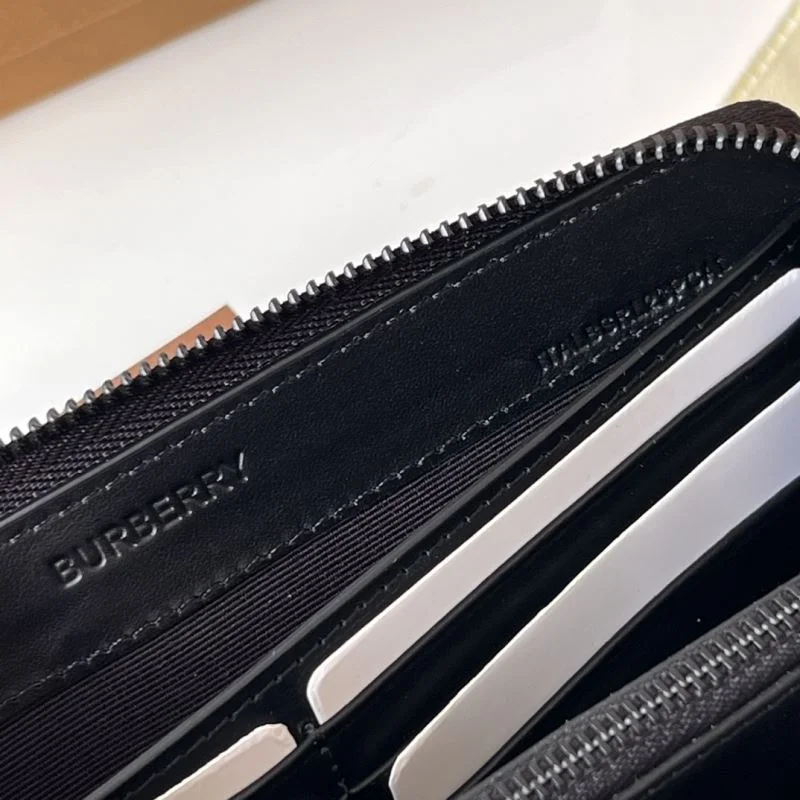 Practical Burberry Wallets Purse 51652