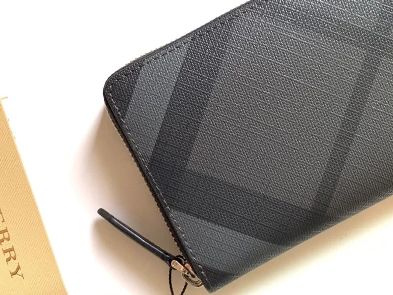 Neat Burberry Wallets Purse 37802