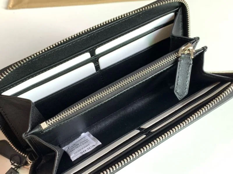 Neat Burberry Wallets Purse 37802