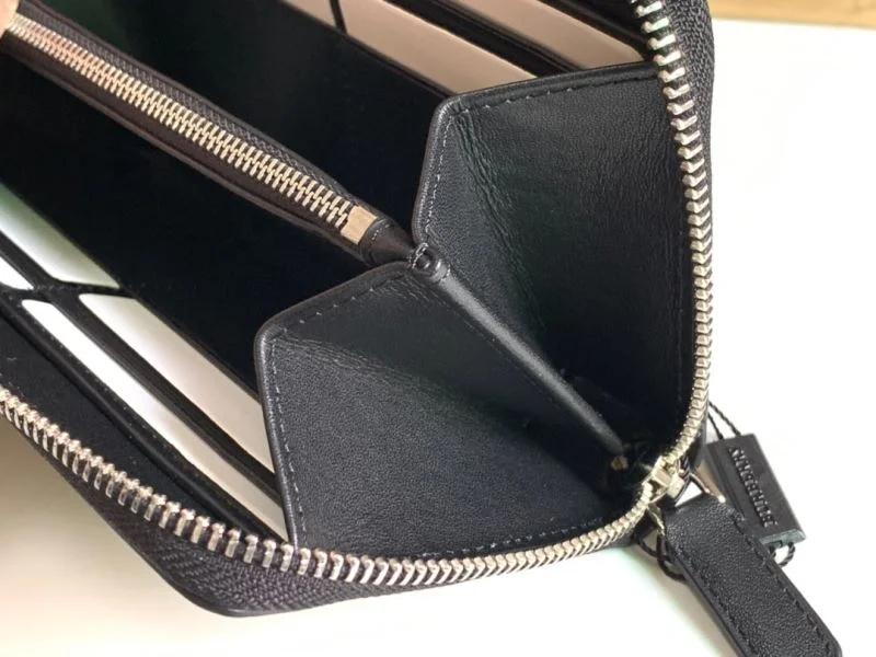 Neat Burberry Wallets Purse 37802