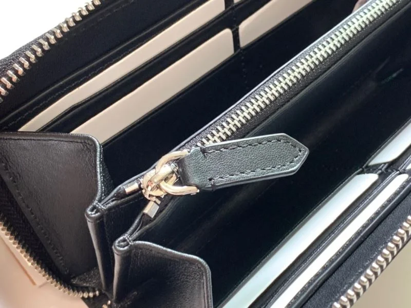 Burberry Wallets Purse Upgraded 37817