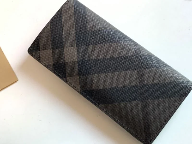 Effortless Burberry Wallets Purse 37808