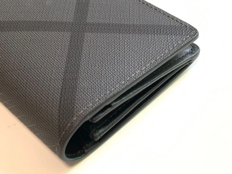 Durable Burberry Wallets Purse 37823