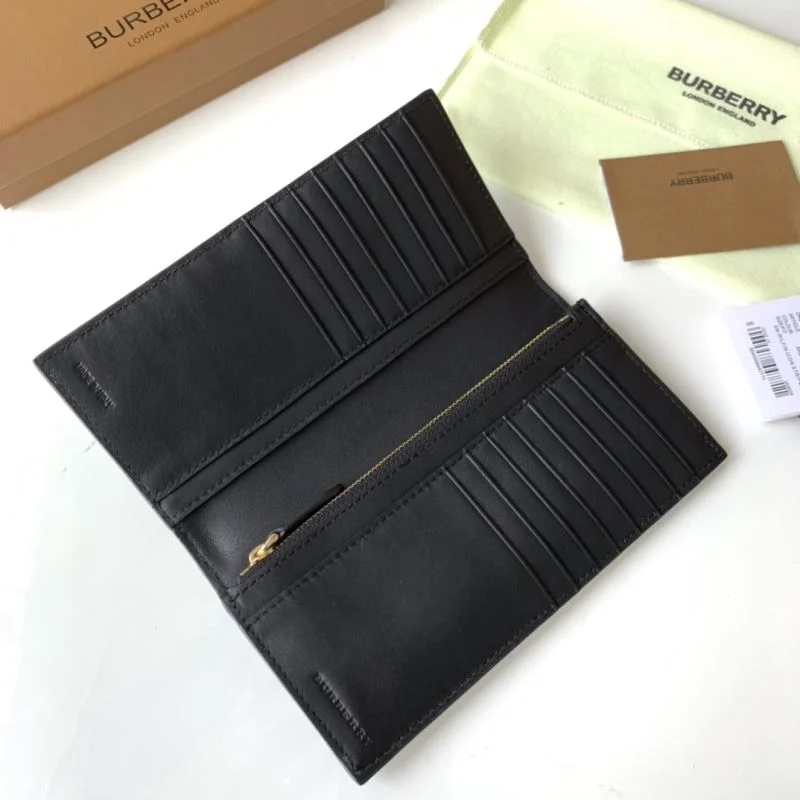 Burberry Wallets Purse Functional 37790