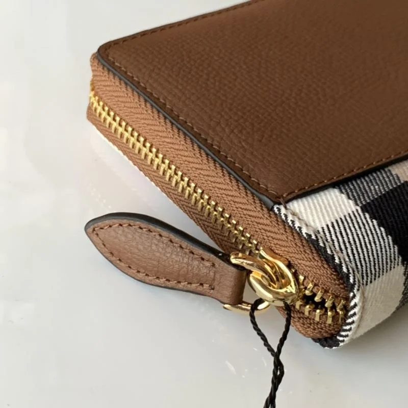 Burberry Wallets Purse DailyWear 37788
