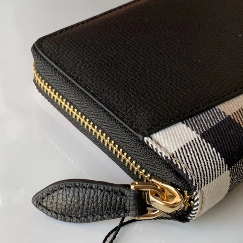 Neat Burberry Wallets Purse 37786