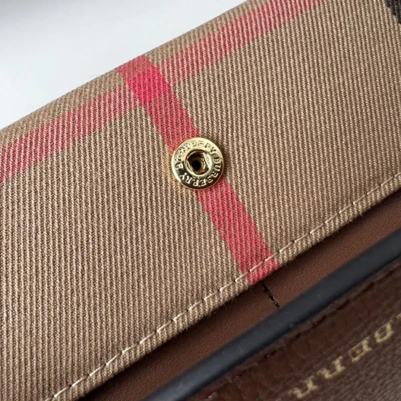 Comfortable Burberry Wallets Purse 37787