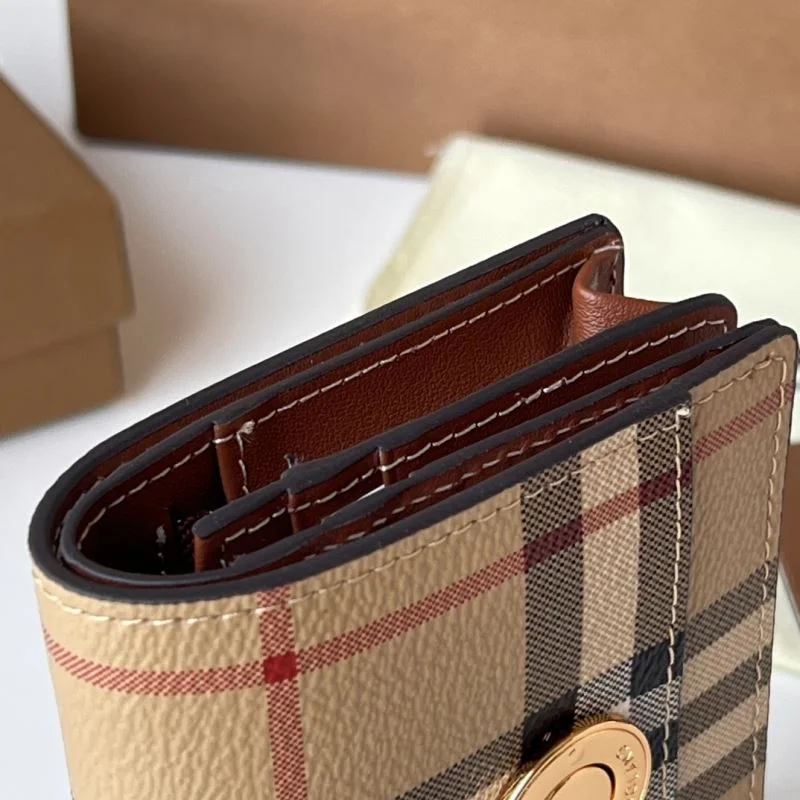 Burberry Wallets Purse Lightweight 37772