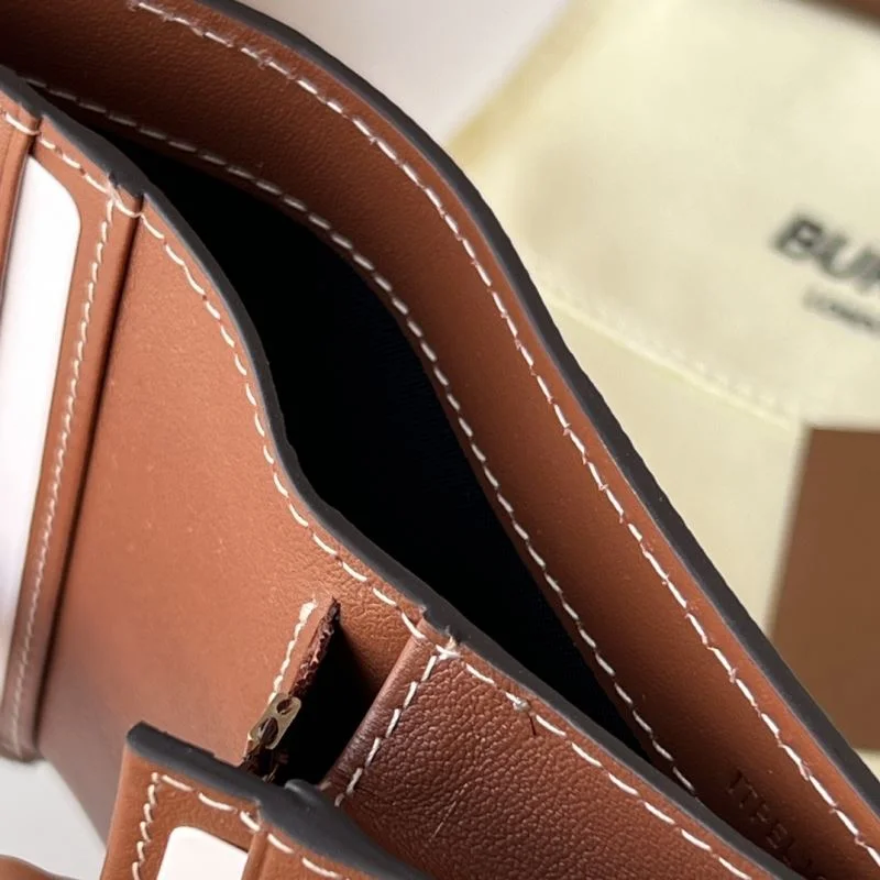 Burberry Wallets Purse Lightweight 37772