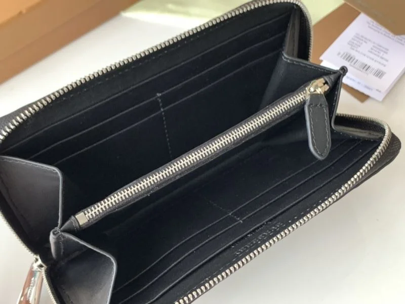 Burberry Wallets Purse Colorful 37779