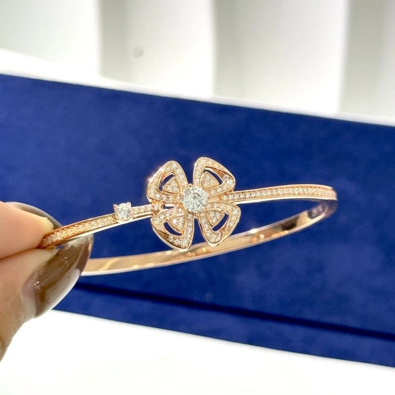 EyeCatching Bvlgari Bracelets 216841