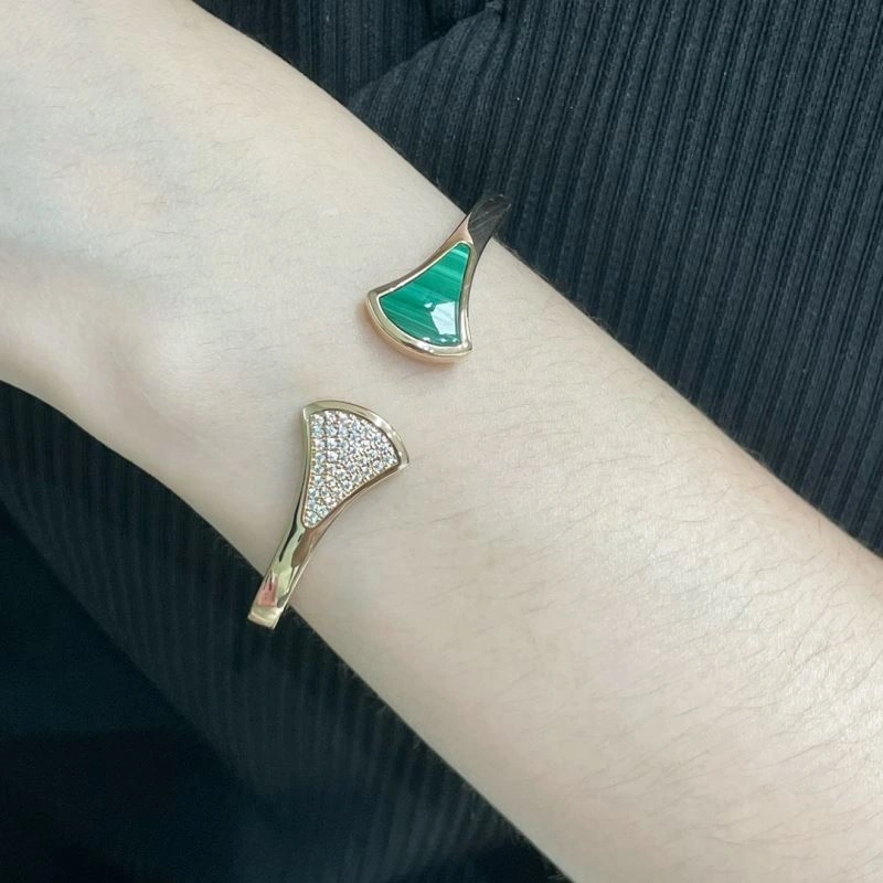 MoistureWicking Bvlgari Bracelets 216770