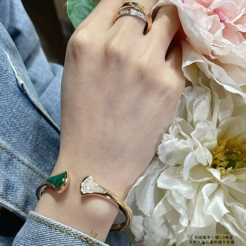 Bvlgari Bracelets WeatherProof 216759
