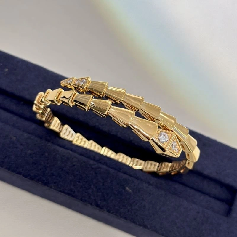 Sophisticated Bvlgari Bracelets 216727
