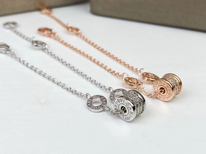 Snug Bvlgari Bracelets 216641