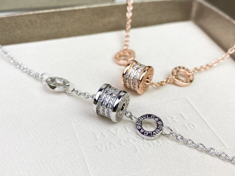 Snug Bvlgari Bracelets 216641