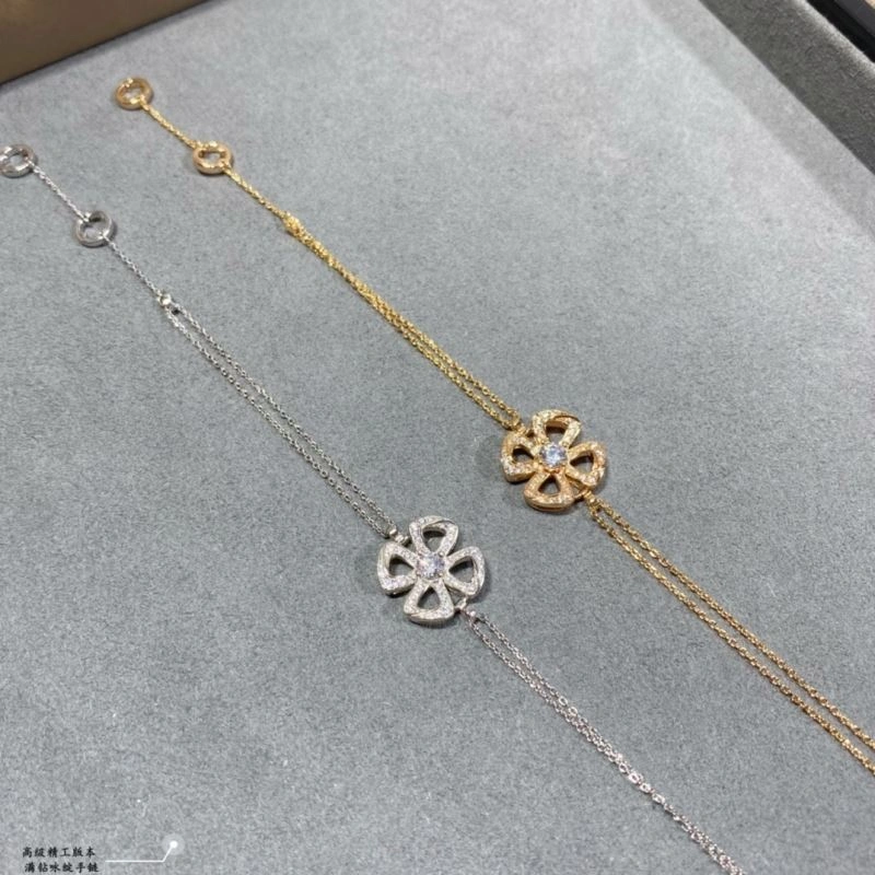 Supportive Bvlgari Bracelets 216664