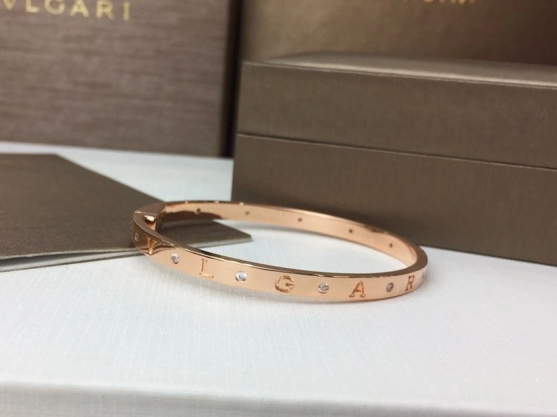 Practical Bvlgari Bracelets 216668