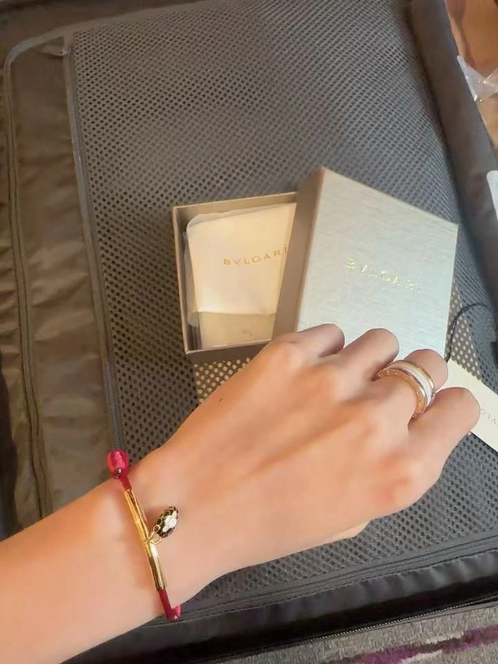 Elegant Bvlgari Bracelets 216520