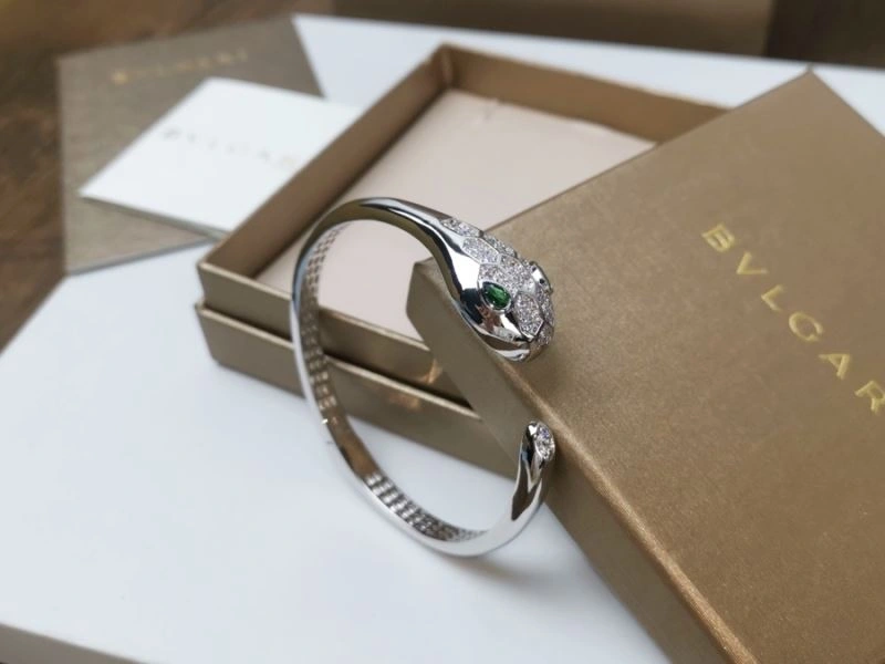Comfortable Bvlgari Bracelets 216511