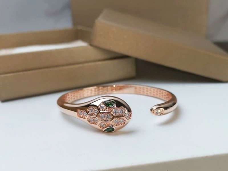 Comfortable Bvlgari Bracelets 216511