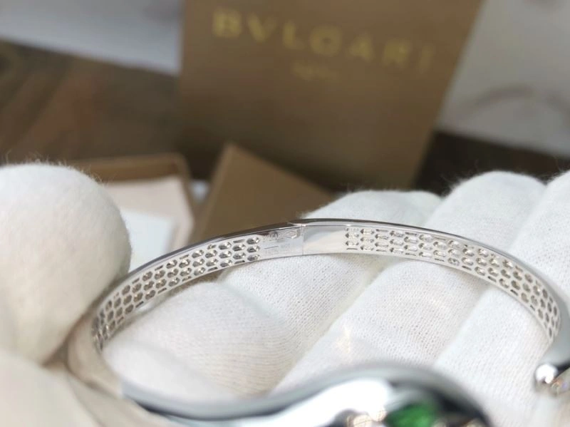 Comfortable Bvlgari Bracelets 216511