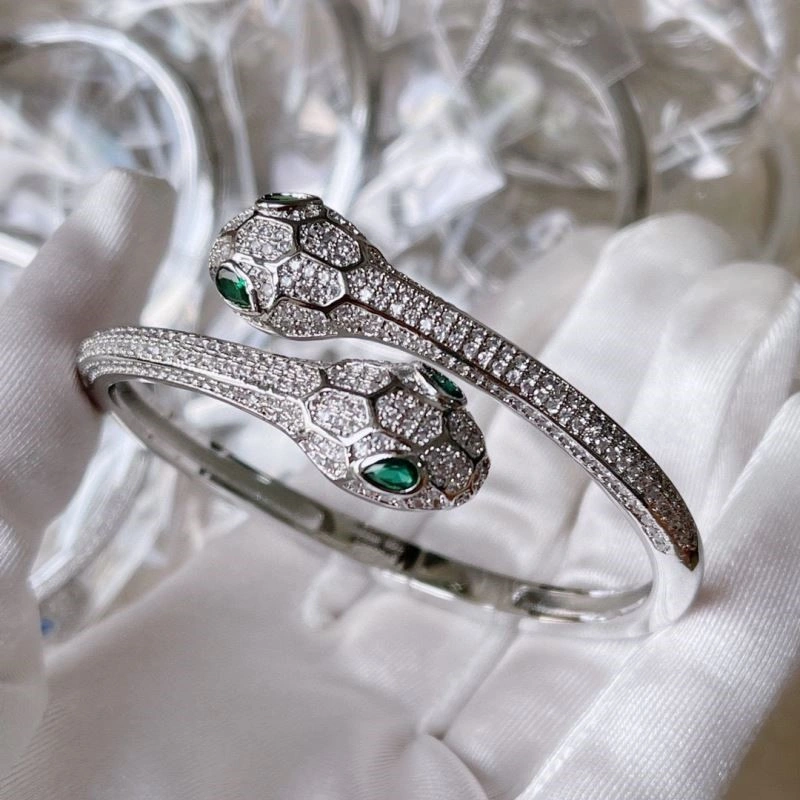 Versatile Bvlgari Bracelets 216465
