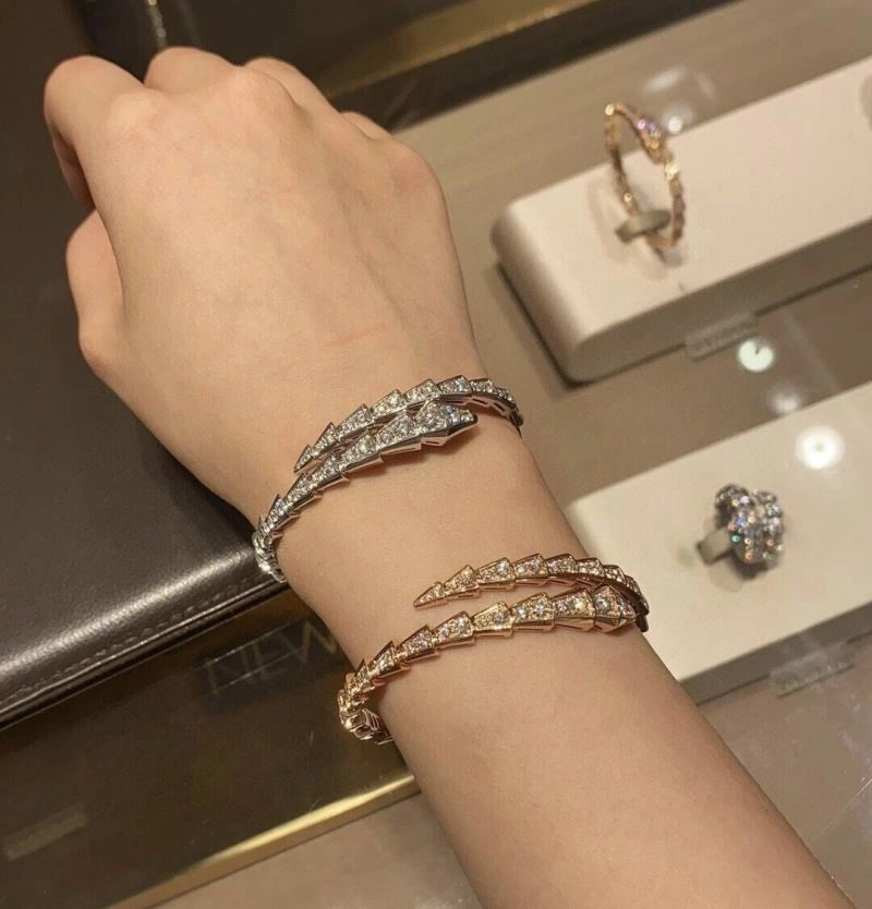 Sporty Bvlgari Bracelets 216457